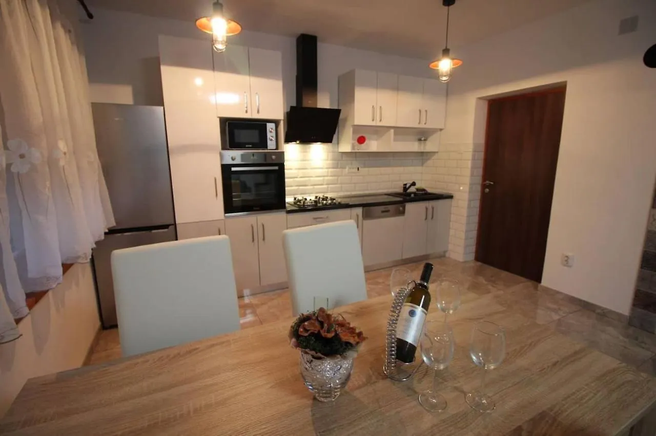 Apartment Moderan Apartman U Blizini Mora Povile Croatia